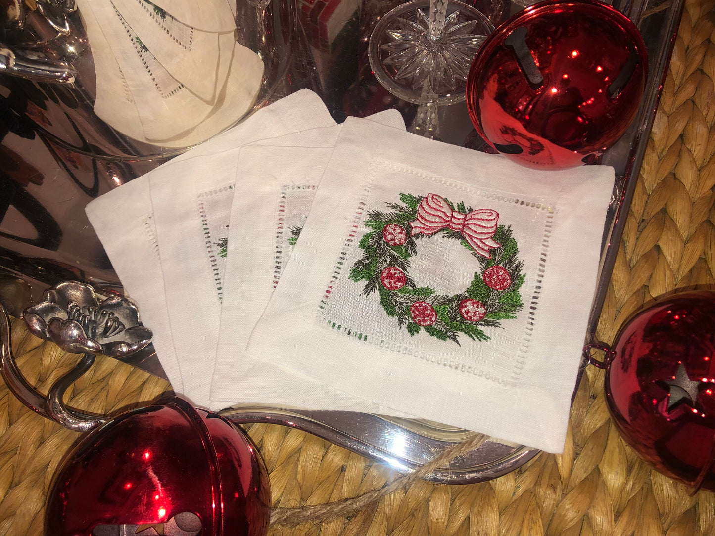 White Linen Embroidered Red Wreath Napkins