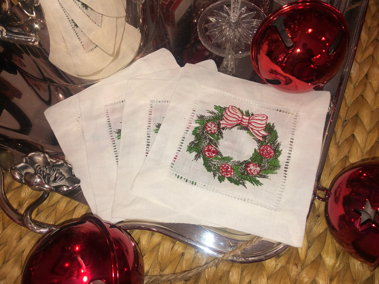 White Linen Embroidered Red Wreath Napkins