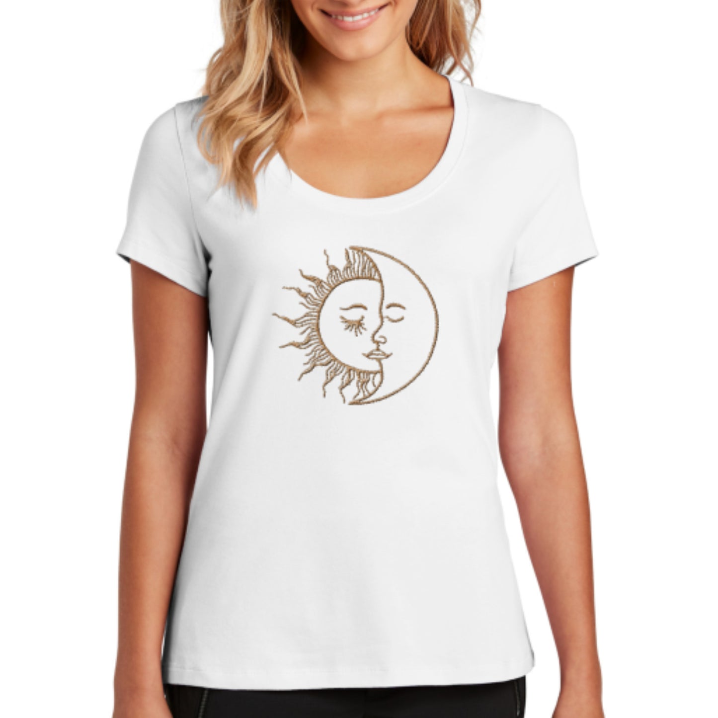 Scoop neck Short-sleeve Sun Moon T-shirt
